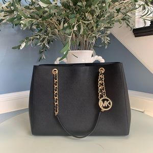 Micheal Kors Susannah in Black